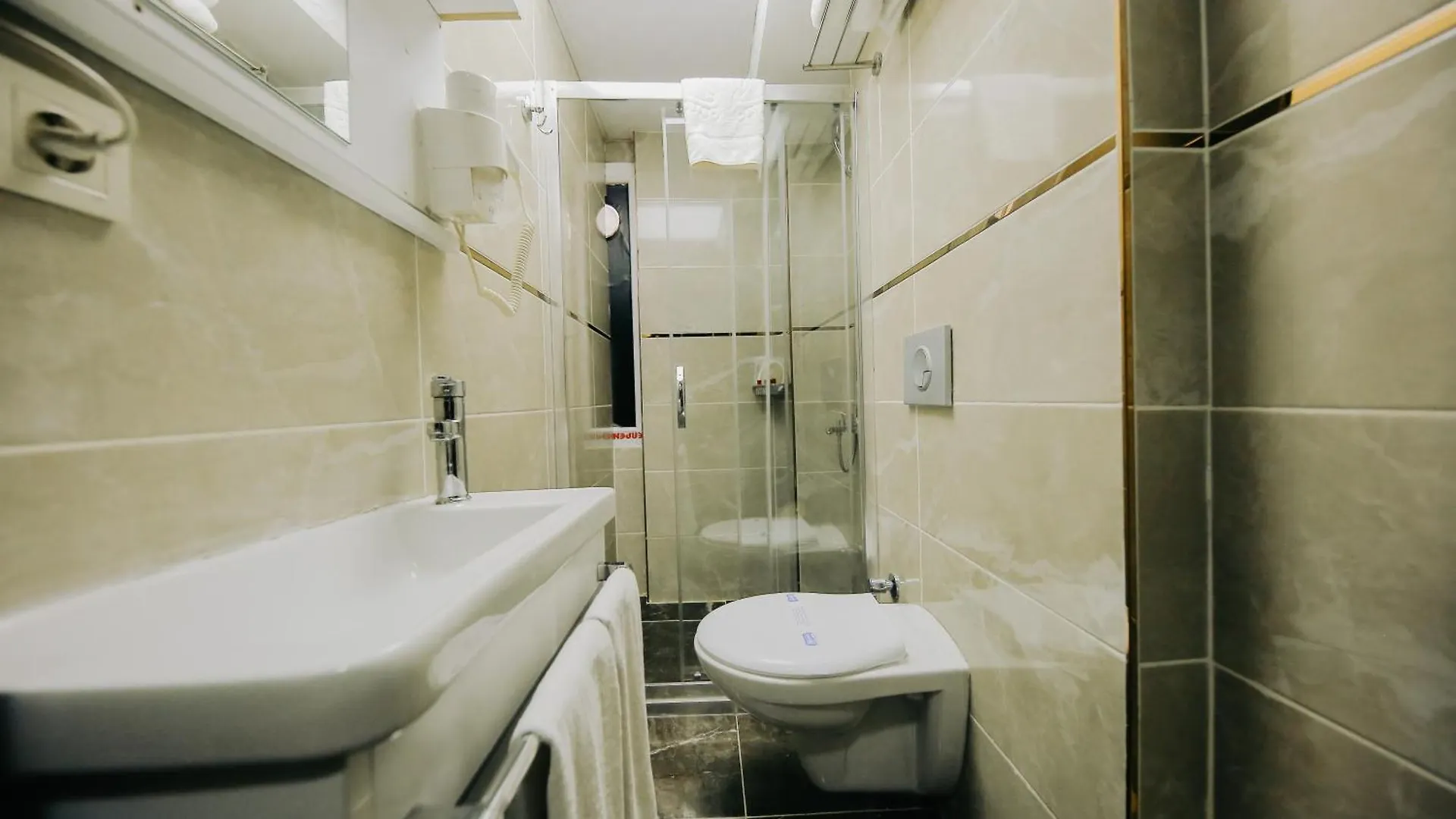 Hotel Red Green Izmir